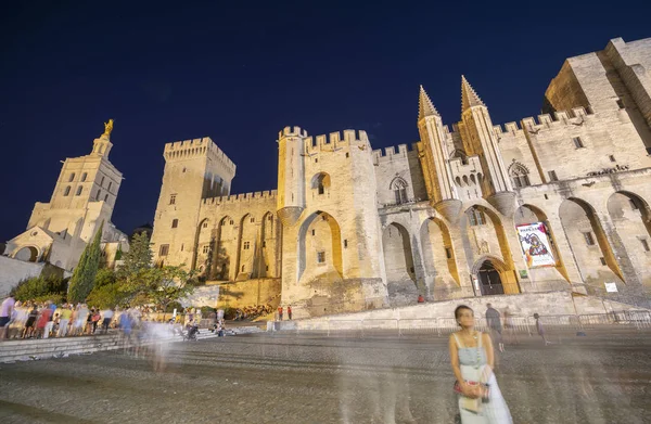 Avignon France July 2013 Exterior View Popes Palace Night Tourists — Stock Photo, Image