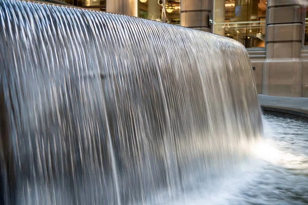 Fonte Água Dentro Belo Centro Comercial — Fotografia de Stock