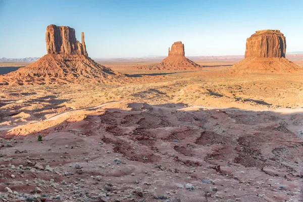 Verbazingwekkende Landschap Van Monument Valley Een Zonnige Zomer Zonsondergang Arizona — Stockfoto