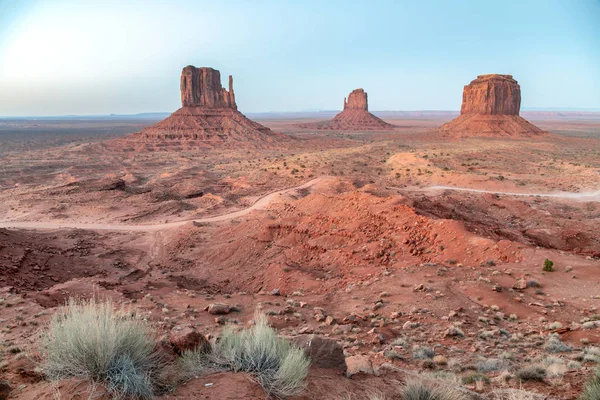 Niesamowity Krajobraz Monument Valley Zachód Słońca Słoneczne Lato Arizona Usa — Zdjęcie stockowe