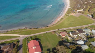 Kanguru Adası, Güney Avustralya güneşli bir hava görünümünü EMU Bay.