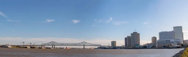 新奥尔良从密西西比河 路易斯安那州 — 图库照片