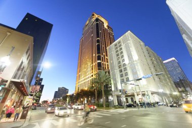 New Orleans - Şubat 2016: Dış görünüm şehir binaların 