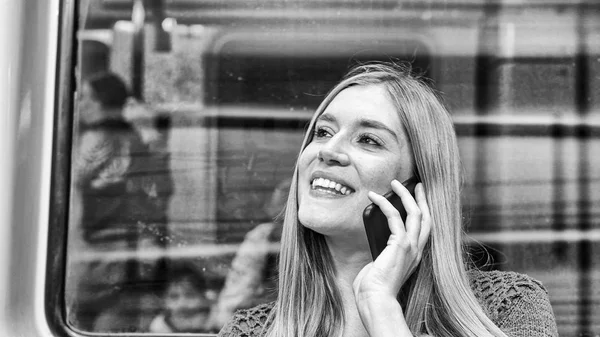 Young Woman Using Smartphone Seated Subway Train — Stock Photo, Image