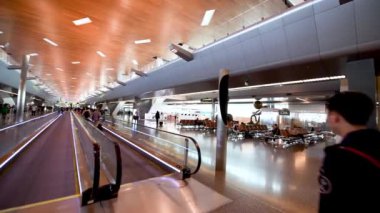 footage of crowd of people in airport terminal