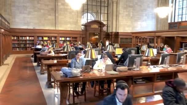 New York Şehri Aralık 2018 New York Halk Kütüphanesi — Stok video