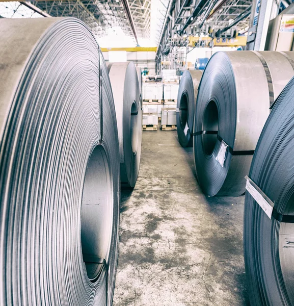 Industrial warehouse with rolls of steel sheet in a plant galvan — Stock Photo, Image