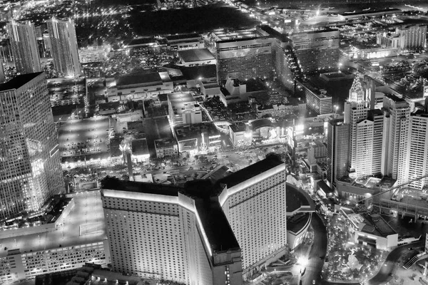 Casinos de Las Vegas et la bande, vue aérienne la nuit de h — Photo