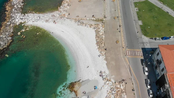 Veduta aerea della bellissima spiaggia in estate — Foto Stock