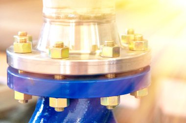 Bir su arıtma makine metal kapak