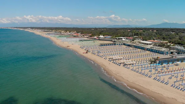 Tirrenia, Pise. Vue aérienne de la belle côte en été mer — Photo