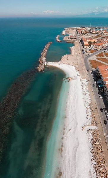 Vertical panoramic aerial view of beautiful beach — Stock Photo, Image