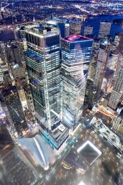 NUEVA YORK CITY - 7 DE DICIEMBRE DE 2018: El horizonte aéreo de Manhattan en Wo — Foto de Stock