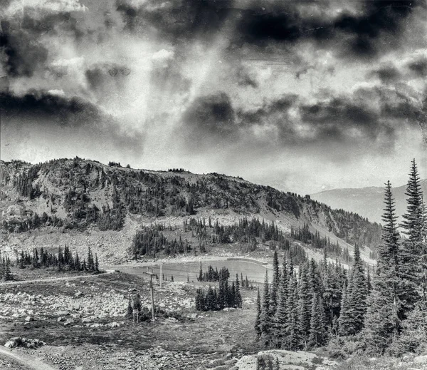Poel van bergen van Whistler, Canada — Stockfoto