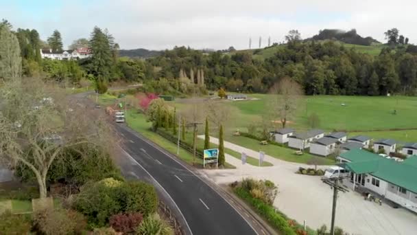 Luchtfoto Beelden Van Prachtige Waitomo Platteland Nieuw Zeeland — Stockvideo