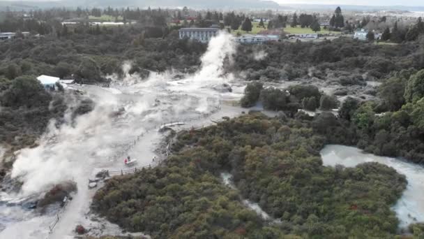 Kraters Van Maan Landschap Van Mooie Geisers Taupo Nieuw Zeeland — Stockvideo