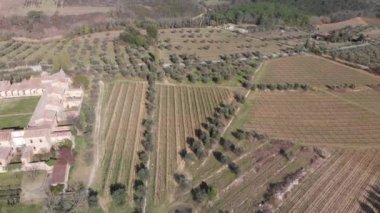 Siena yakınında Pontignano Charterhouse inanılmaz panoramik hava görüntüleri, Toskana