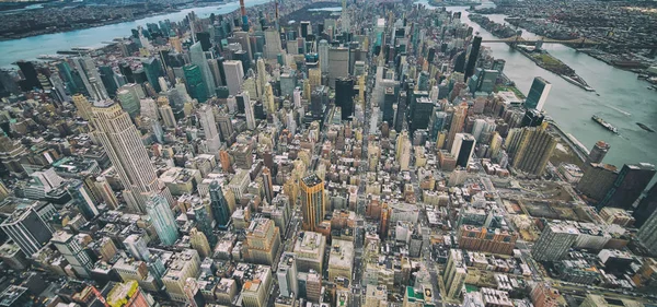 Luchtfoto van het groothoek van Midtown Manhattan, Central Park en Ro — Stockfoto