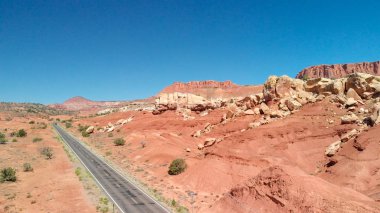 Capitol resif Milli Parkı güneşli yaz gününde, havadan görünümü