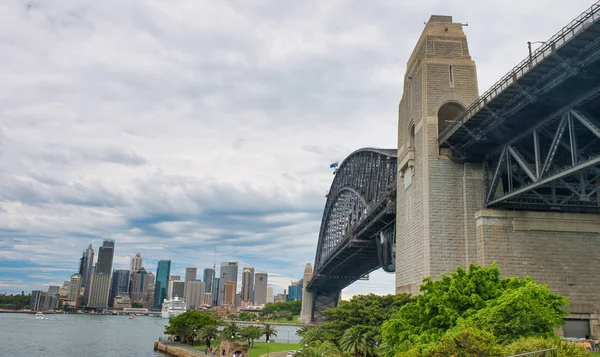 Sydney Listopada 2015 Piękny Widok Most Portowy Pochmurny Dzień Sydney — Zdjęcie stockowe