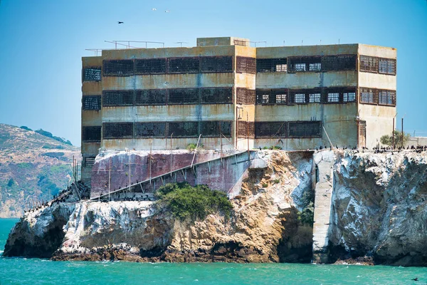 San Francisco 'da Alcatraz Adası 'nın dış görünümü — Stok fotoğraf