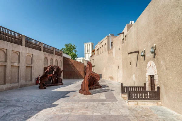 Construções antigas em Old Dubai Quarter — Fotografia de Stock