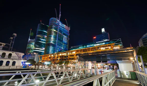 SYDNEY - NOVEMBRO 6, 2015: Bela vista de Sydney Harbor Brudg — Fotografia de Stock