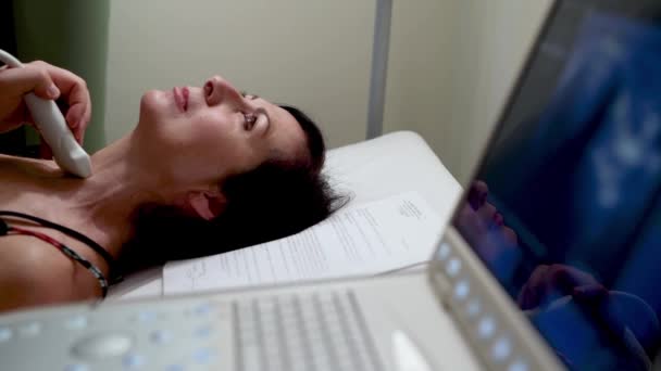 Footage Beautiful Adult Woman Clinic Making Thyroid Gland Screening — Stock Video