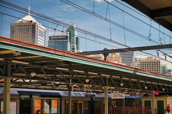 SYDNEY - OUTUBRO 2015: Vista panorâmica dos edifícios da cidade a partir do — Fotografia de Stock