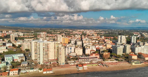 Vue aérienne panoramique du littoral de Follonica - Italie — Photo