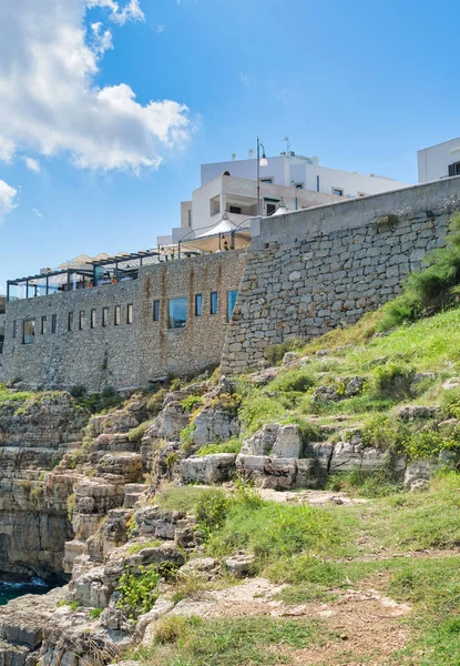 Stare budynki Polignano, Apulia-Włochy — Zdjęcie stockowe