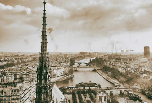Spire of Notre Dame Cathedral, aerial view from the landmark top — Stock Photo, Image