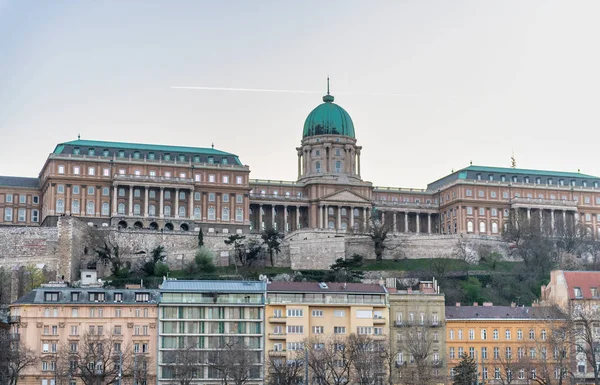 Zamek Królewski na zachodzie słońca, Budapeszt — Zdjęcie stockowe