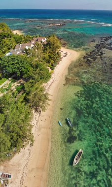 Güzel Mauritius plajının hava manzarası, Afrika