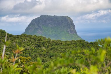 Le Morne Dağı, Mauritius tepesinin havadan görünümü