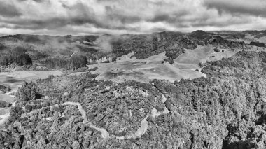 Yeni Zelanda. Güzel kırsal ı ile Waitomo havadan görünümü