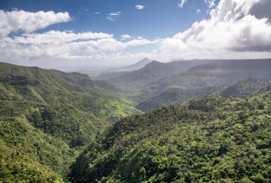Dağlar ve Mauritius, Afrika gökyüzü