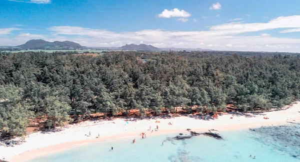 , Mauritius, Ile aux Cerfs. Güzel kıyı şeridinin havadan görünümü — Stok fotoğraf