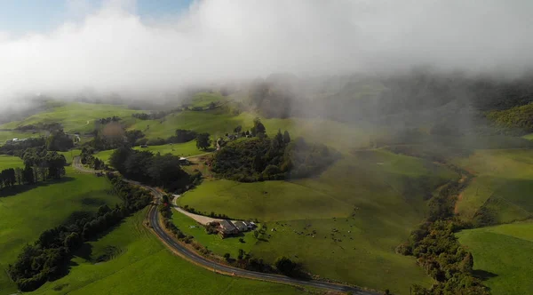 Vista aérea do campo em torno de Waitomo, Nova Zelândia — Fotografia de Stock