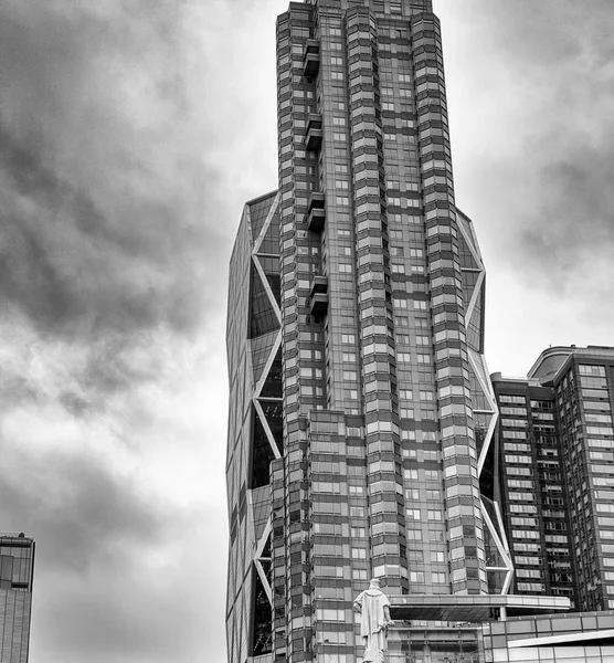 Moderne Gebäude von manhattan im Kolumbuskreis - new york city — Stockfoto