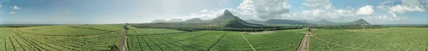 Beau paysage du Mont Rempart à Maurice, panora aérienne — Photo