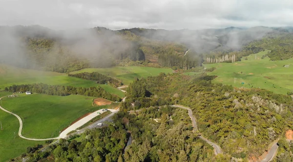 Vista aérea do campo em torno de Waitomo, Nova Zelândia — Fotografia de Stock