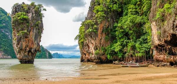 Phuket James Bond island Phang Nga, Tailândia — Fotografia de Stock