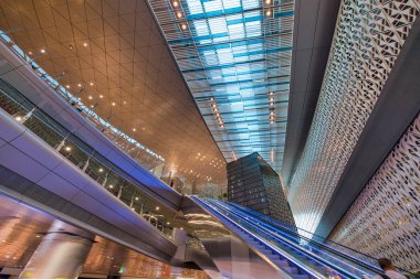 Doha, Katar - 17 Ağustos 2018: Hamad International A'nın İç Mekanları