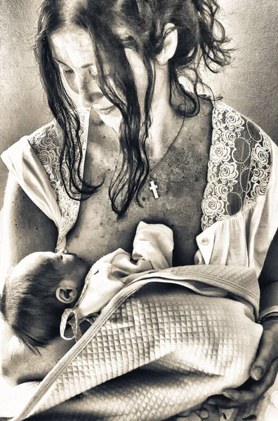 Madre amamantando a su bebé recién nacido con amor, concepto de nacimiento, — Foto de Stock