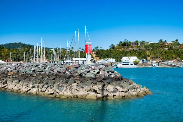 Airlie Beach, Austrálie-24. srpna 2018: Abell Point Marina po — Stock fotografie