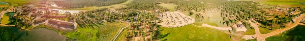 Bryce Canyon City, vstupní bod národního parku. Panoramatický Aeria — Stock fotografie