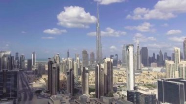 Güzel Dubai şehrinin hava görüntüleri.