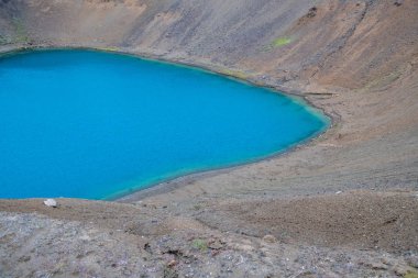 Myvatn yakınlarındaki Krafla Crate Gölü, İzlanda