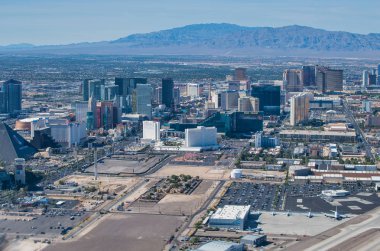 Las Vegas, Nv - 17 Temmuz 2019: Şehir siluetinin havadan görünümü. Las 